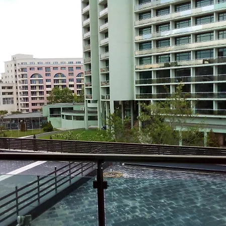 Апартамент Sunny Plaza 33