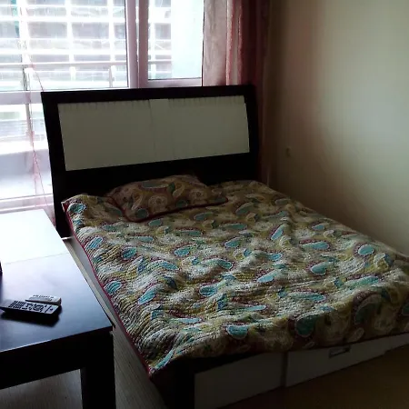 Lägenhet Sunny Plaza 33