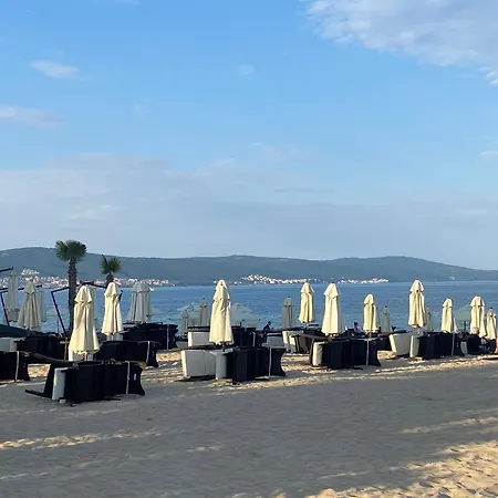 Sunny Plaza 33 * Slăntjev Brjag